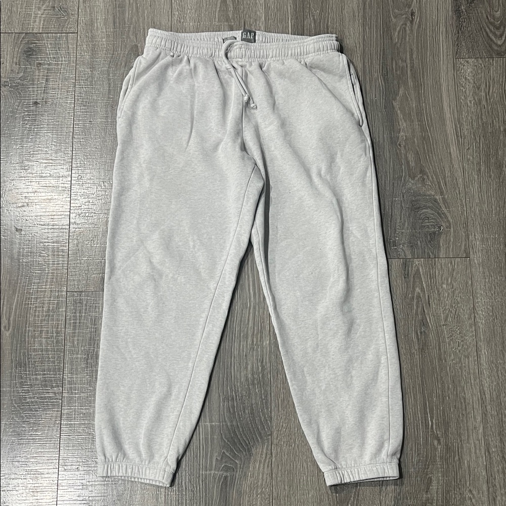GAP Men's Light Gray Sweatpants
